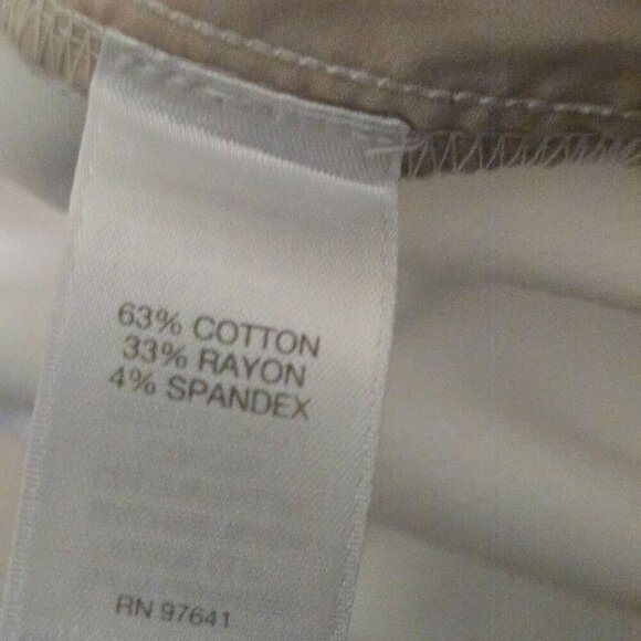 J. Jill White Pull On Essential Slim Ankle Pants Size 10 - Picture 8 of 8